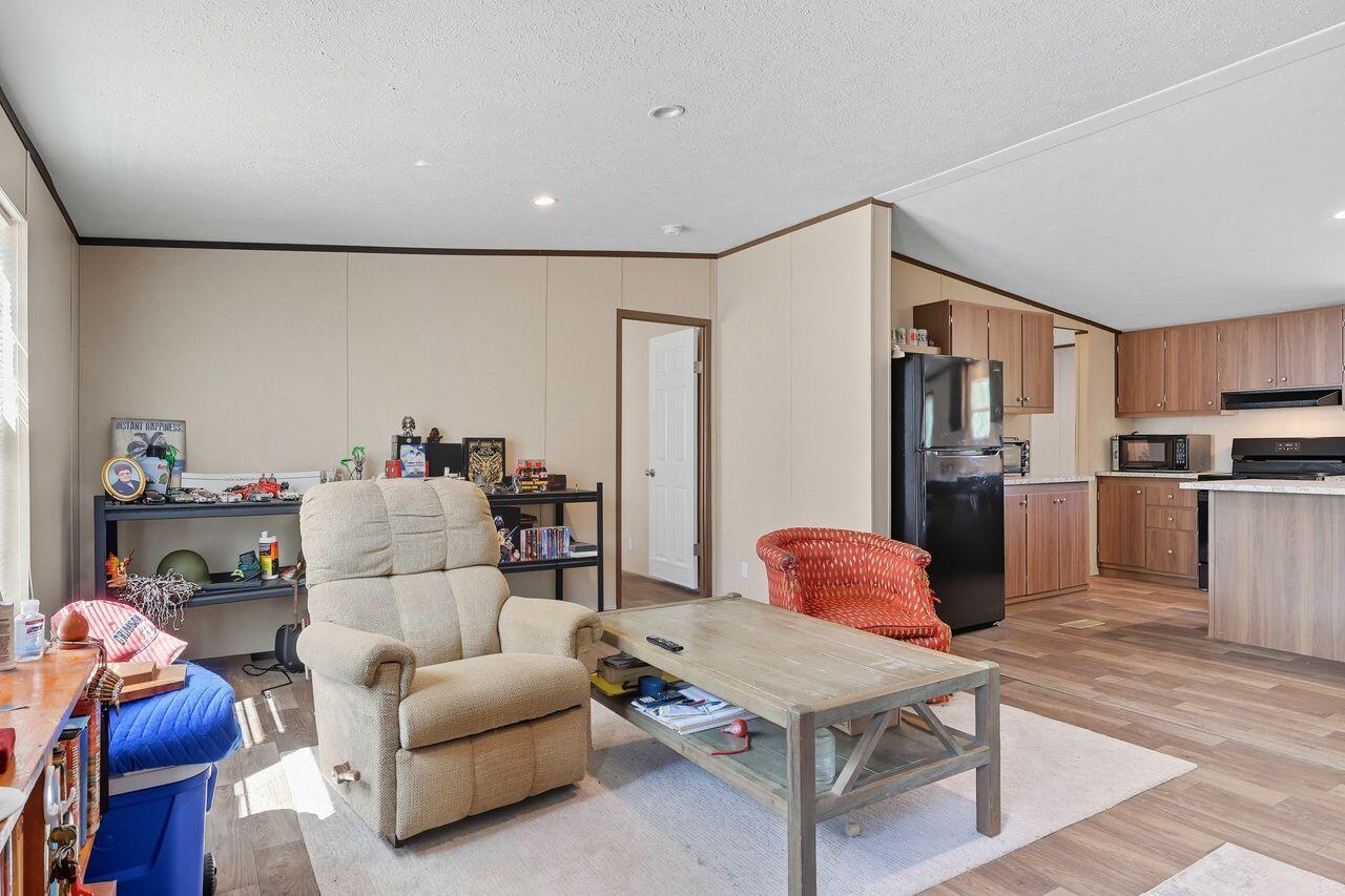 NO RECORDED SUBDIVISION - Residential