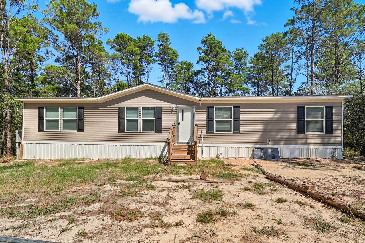 NO RECORDED SUBDIVISION - Residential