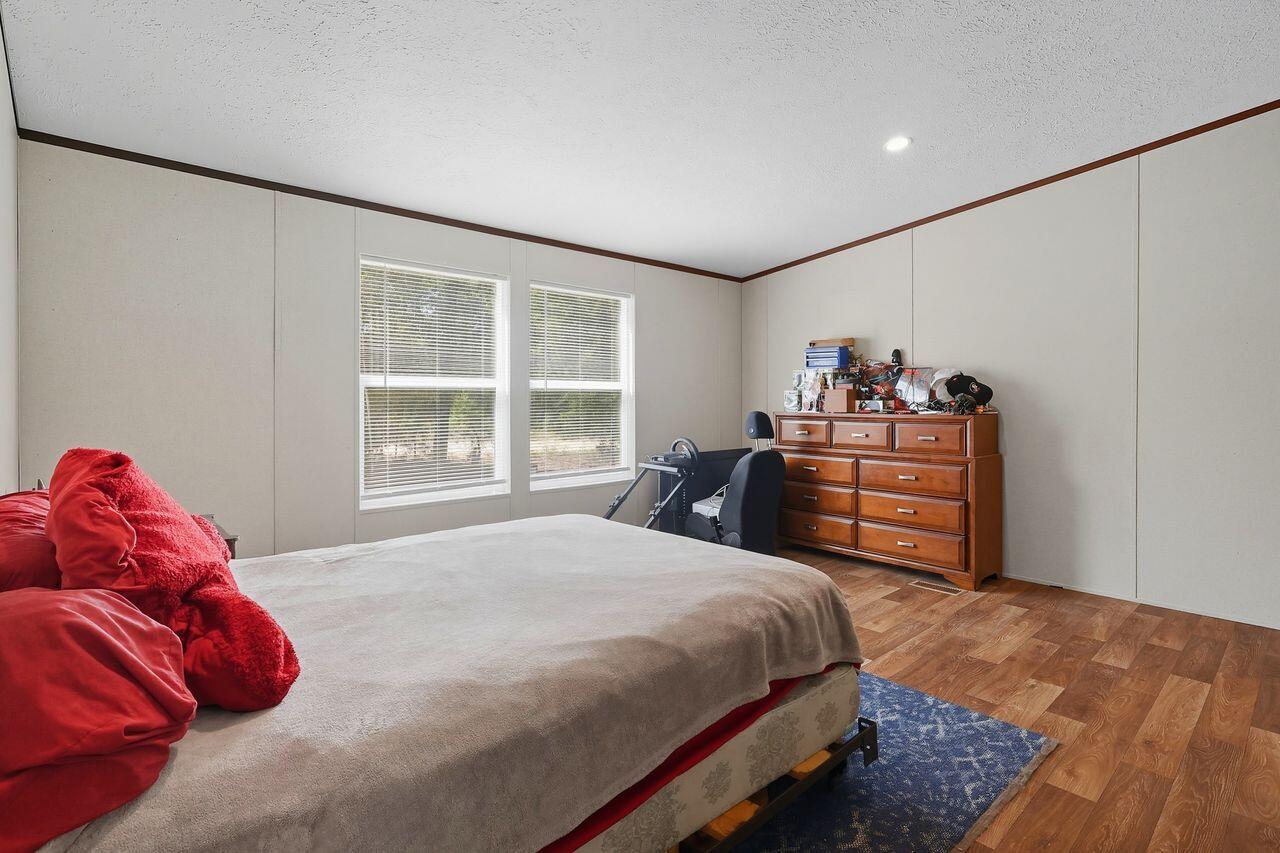 NO RECORDED SUBDIVISION - Residential