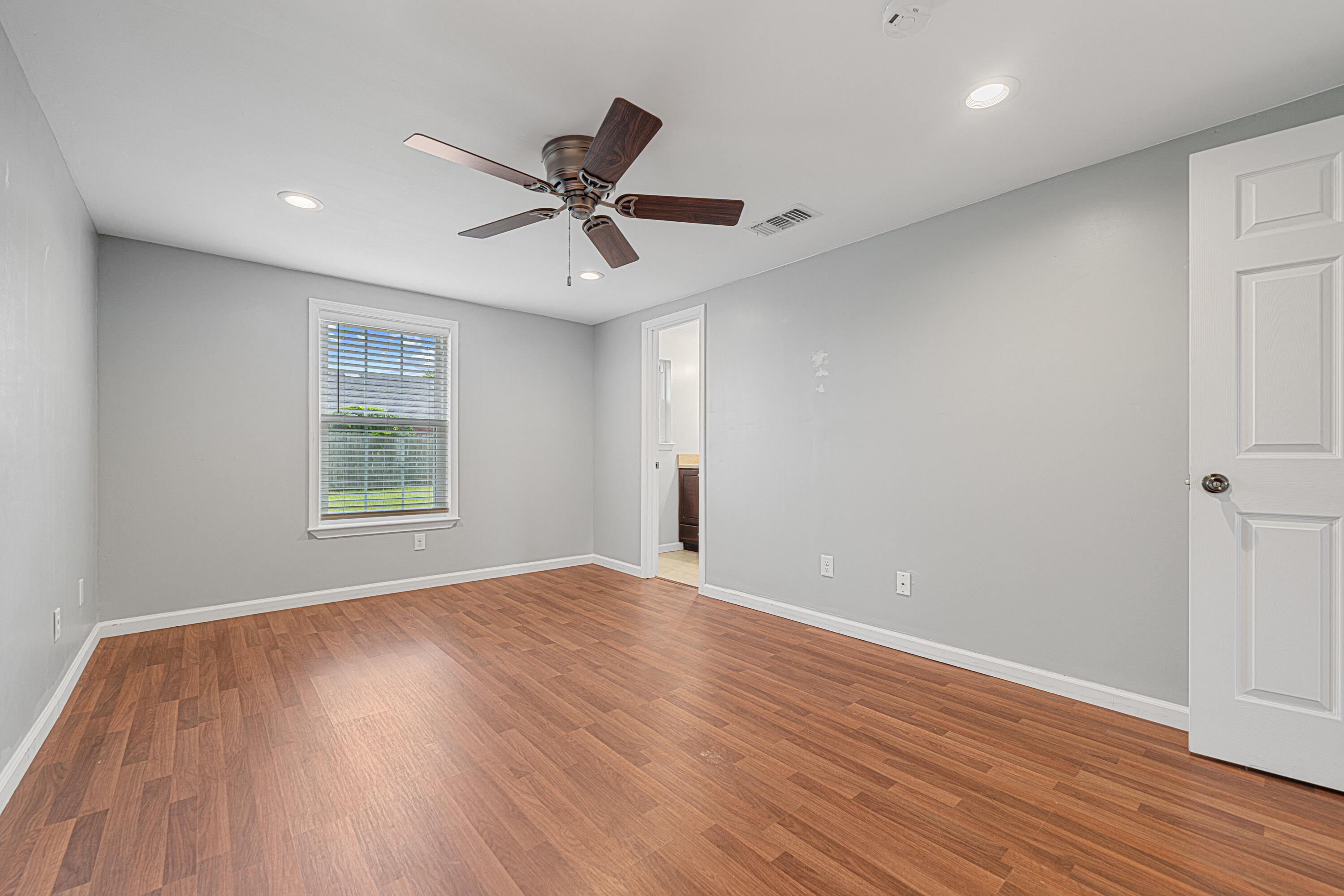 PINE WOODS PH 2 - Residential