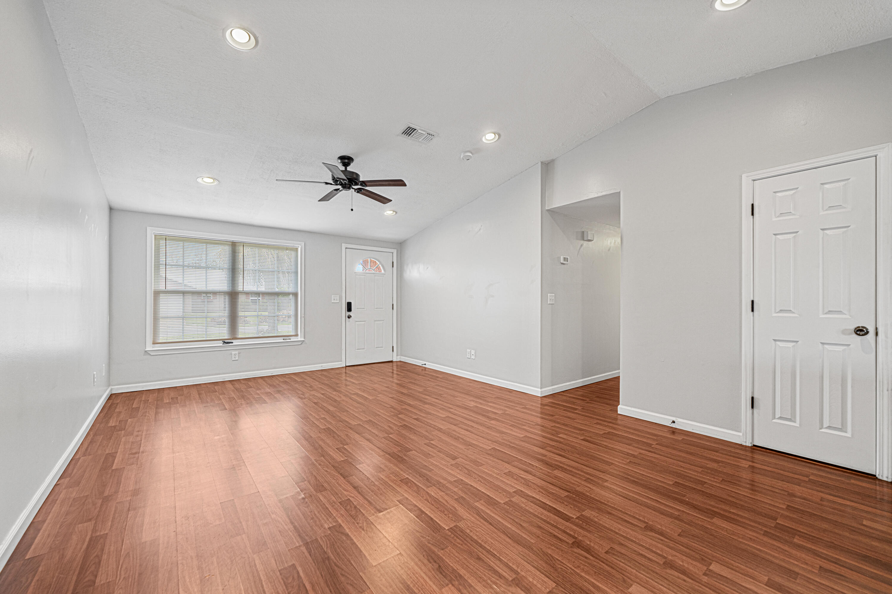 PINE WOODS PH 2 - Residential