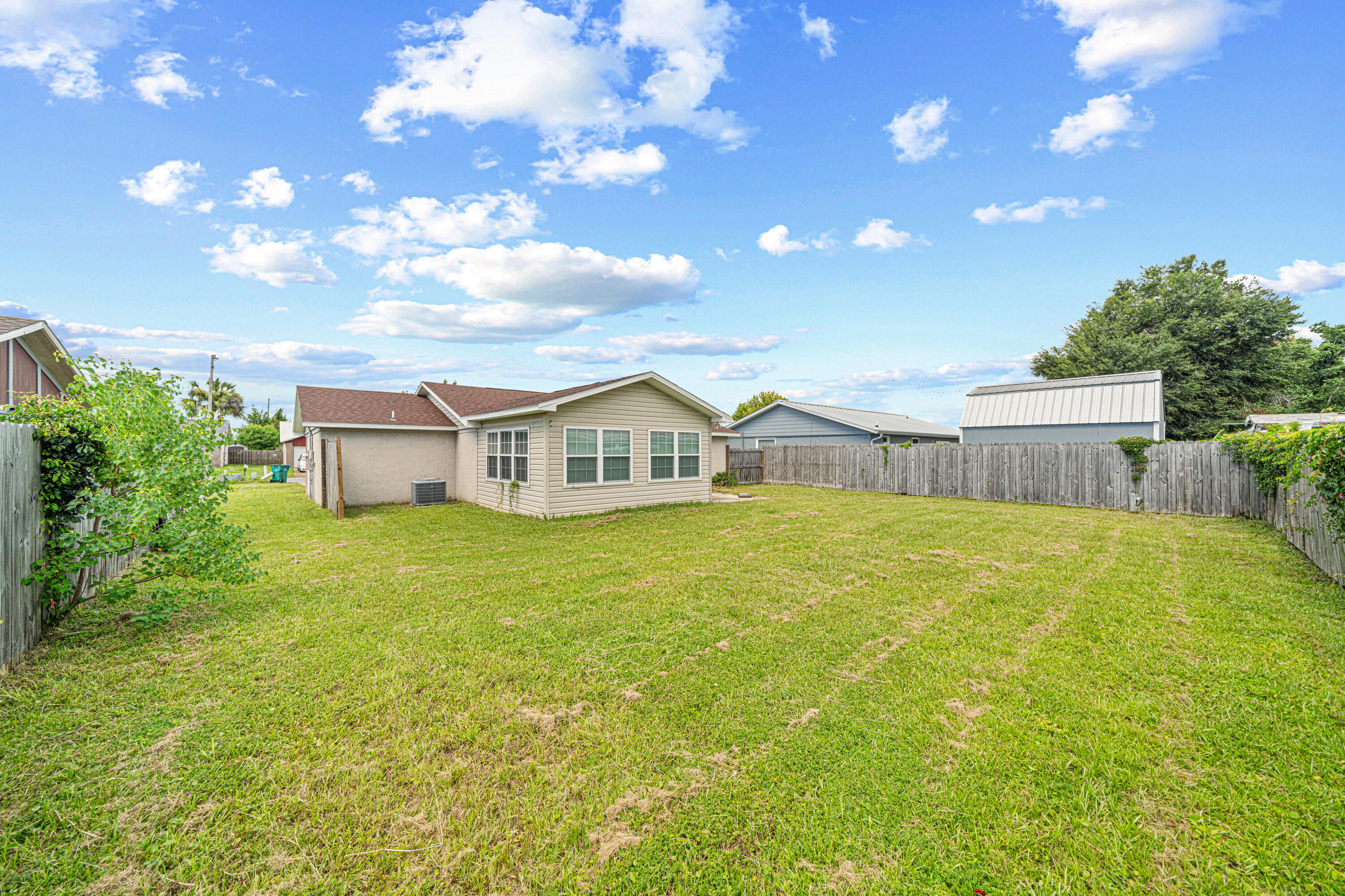 PINE WOODS PH 2 - Residential