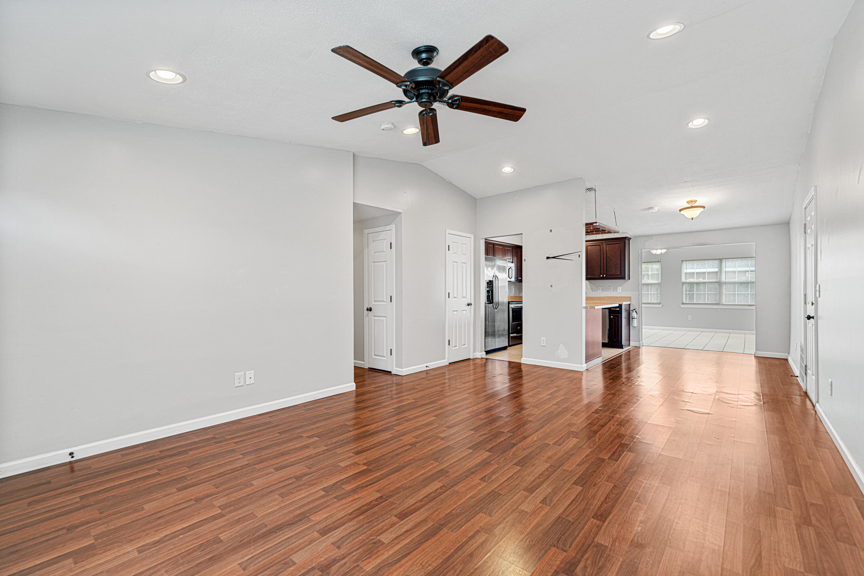 PINE WOODS PH 2 - Residential