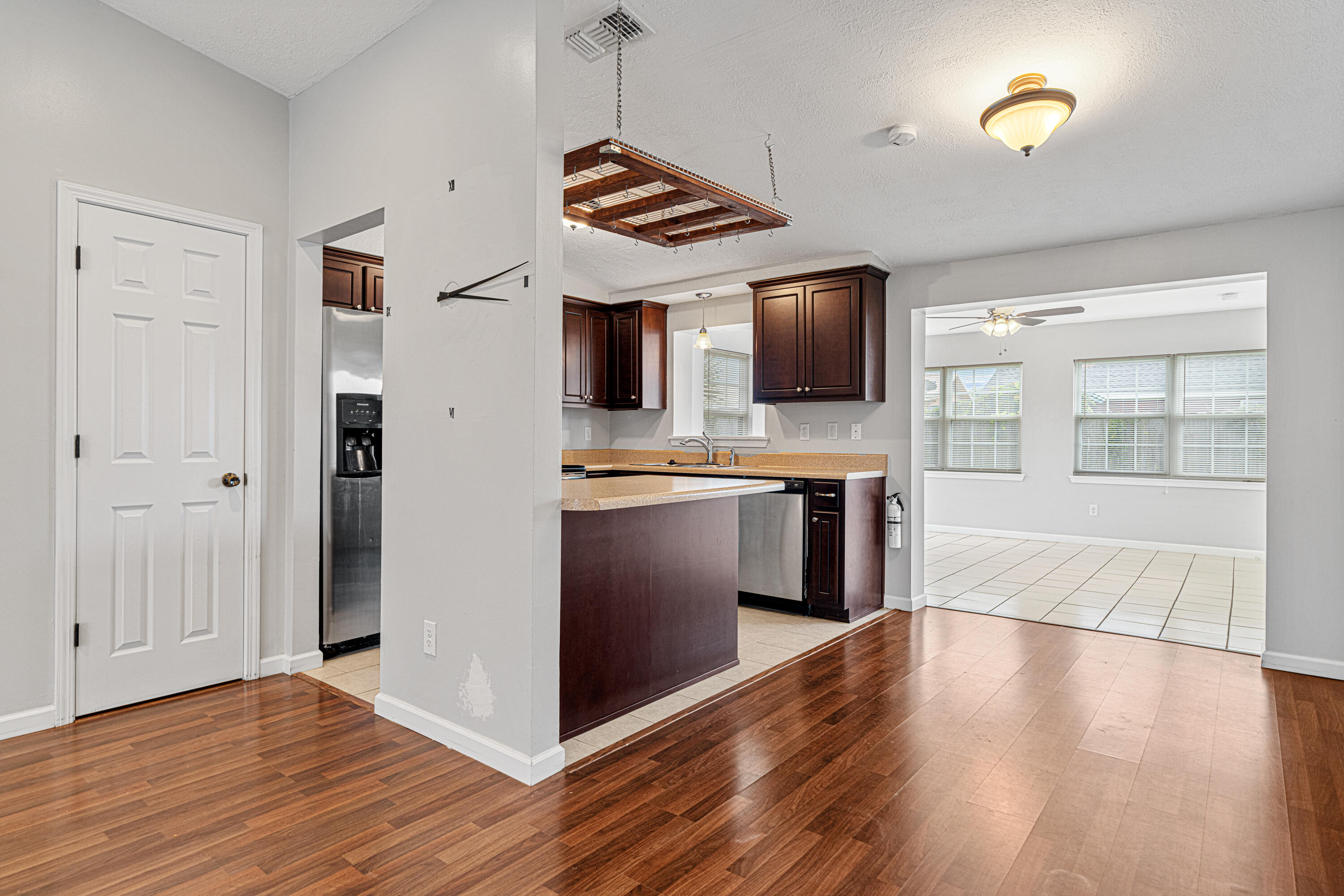PINE WOODS PH 2 - Residential