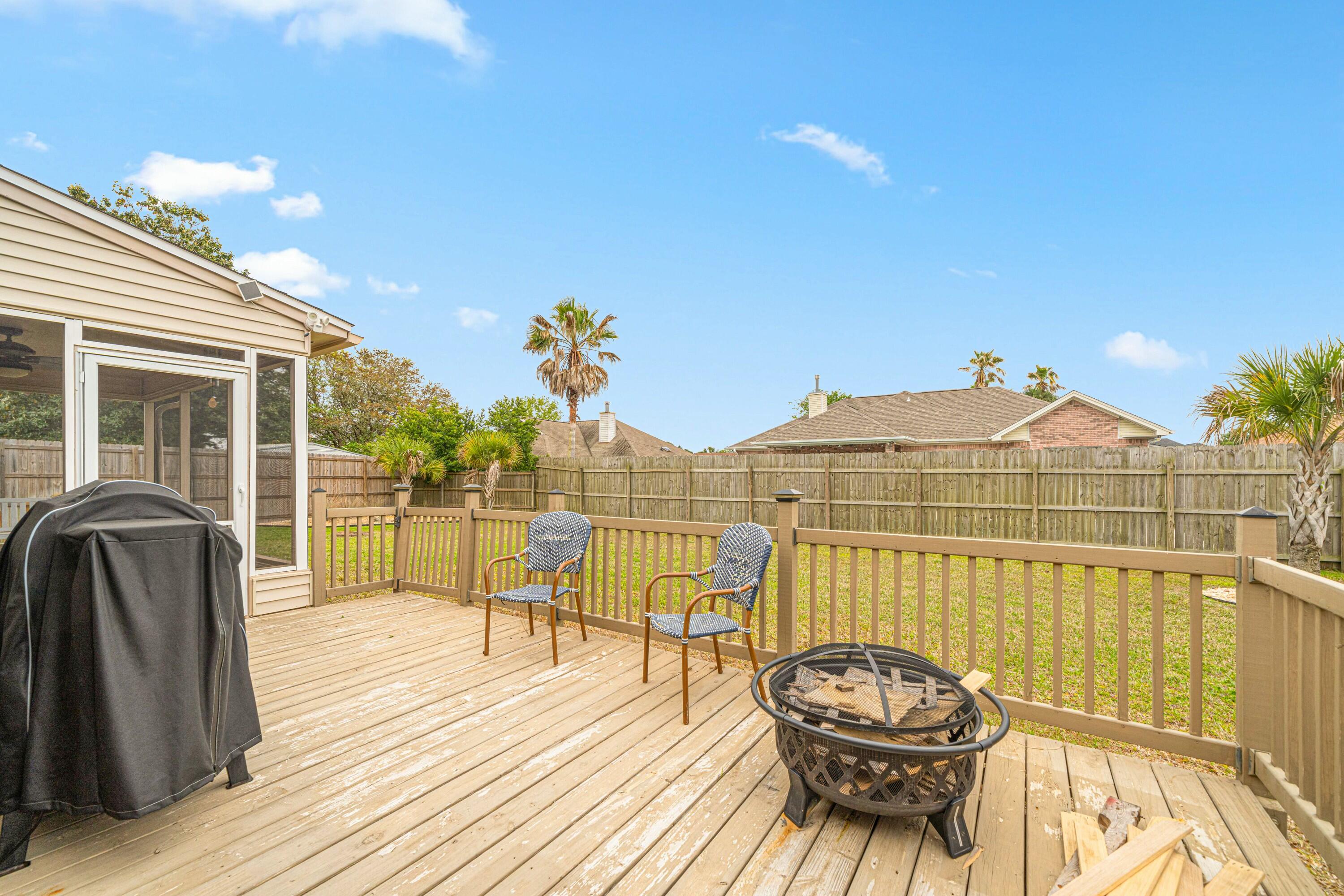 EMERALD POINTE PLAT 2 - Residential