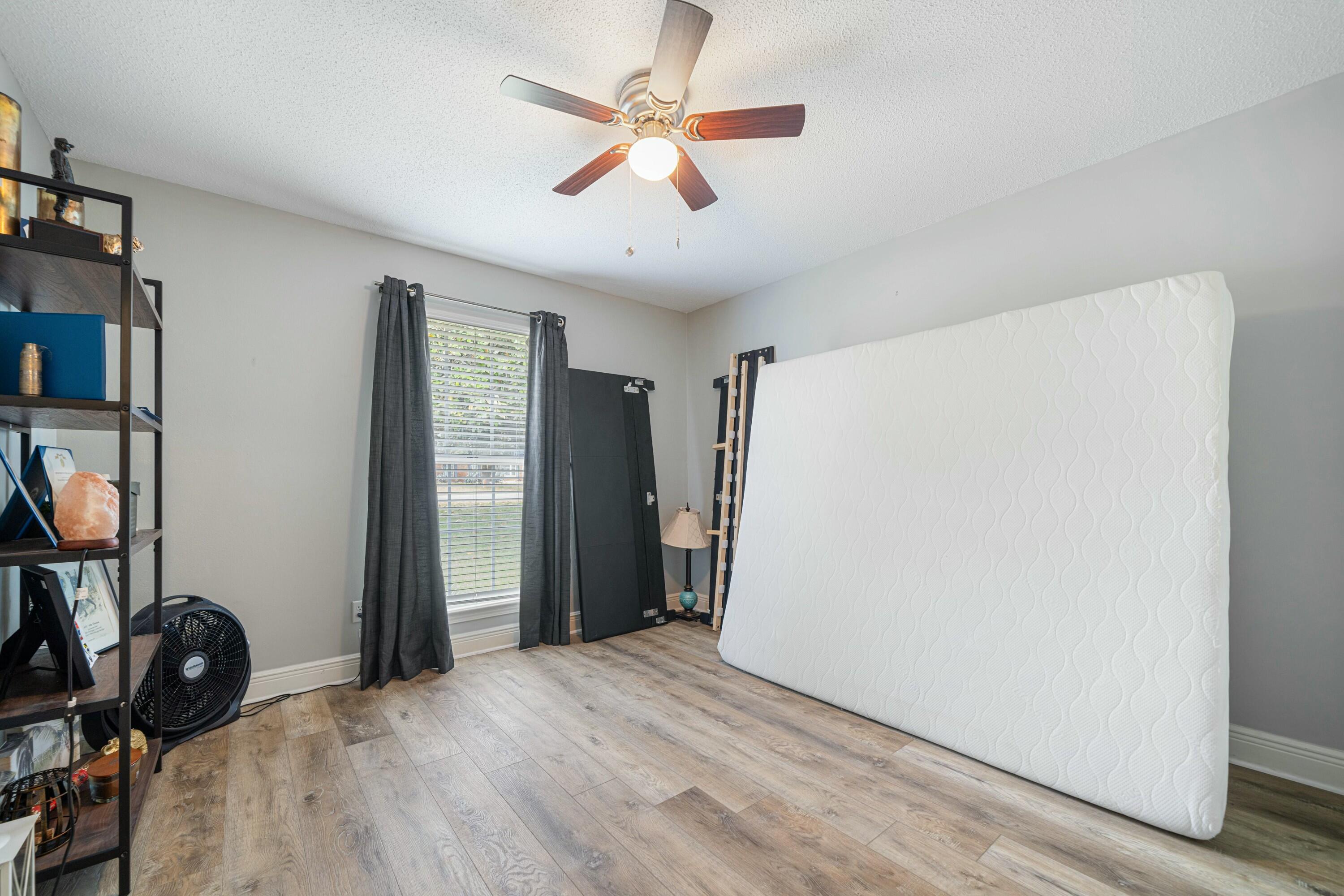 EMERALD POINTE PLAT 2 - Residential