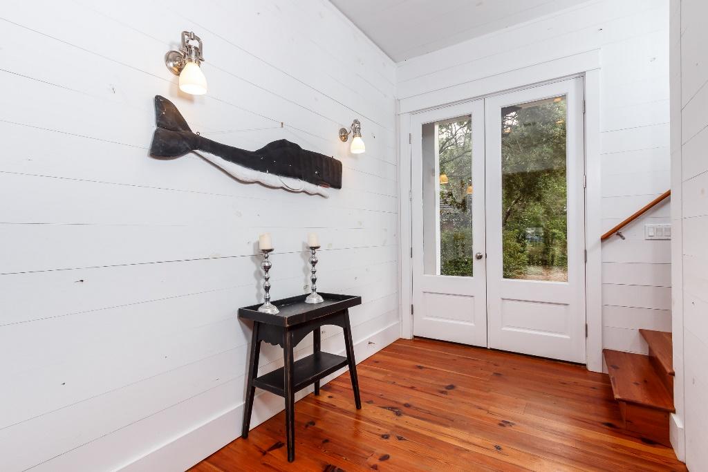 SHIRKS BAYOU - Residential