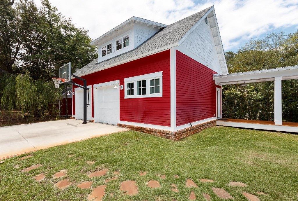 SHIRKS BAYOU - Residential