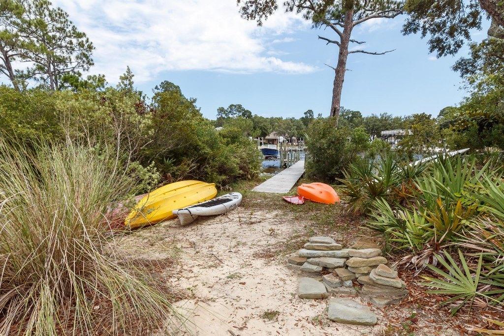 SHIRKS BAYOU - Residential