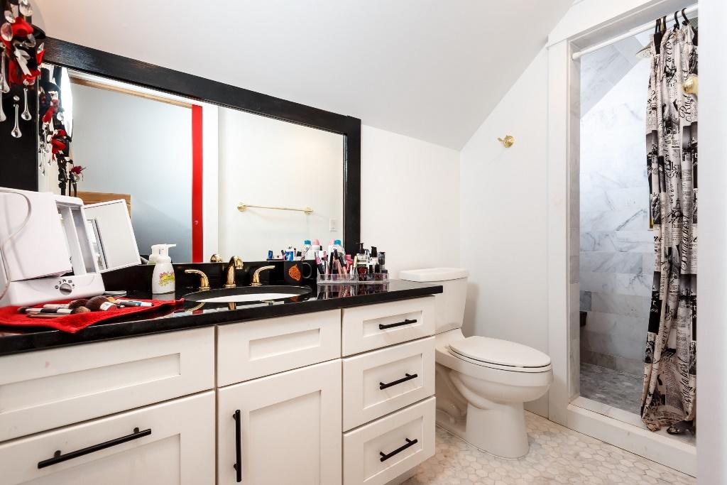 SHIRKS BAYOU - Residential