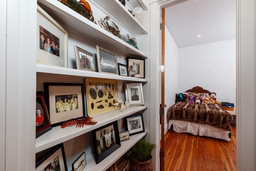 SHIRKS BAYOU - Residential