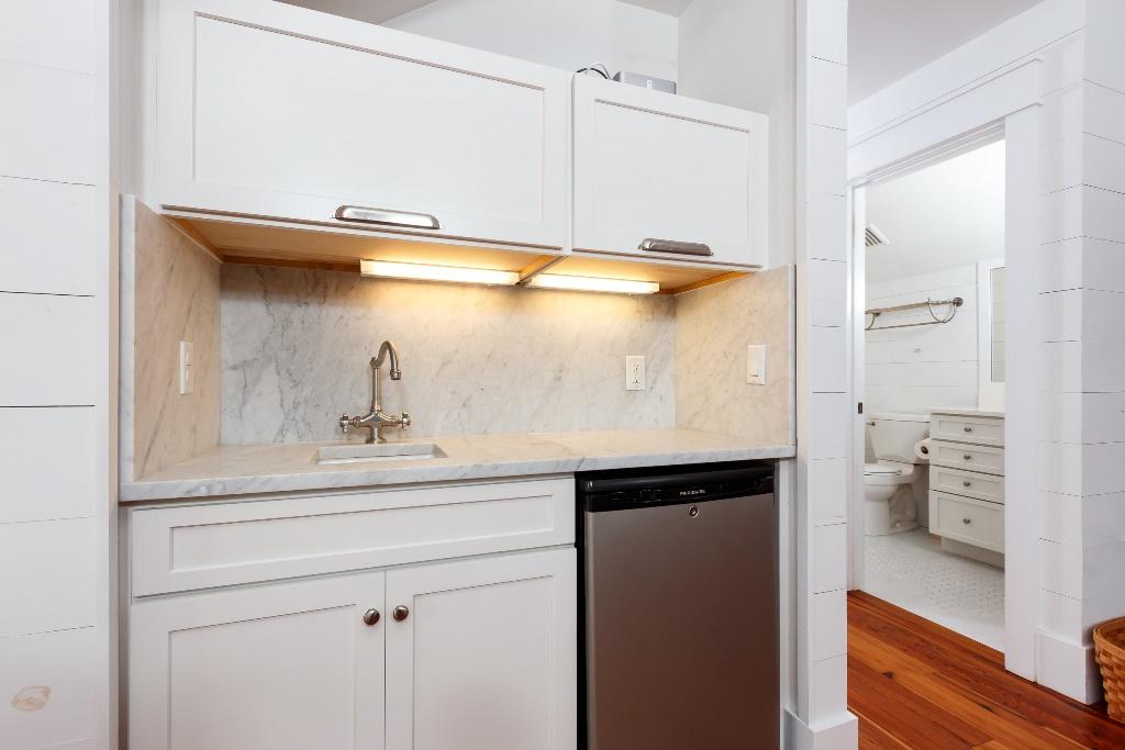 SHIRKS BAYOU - Residential