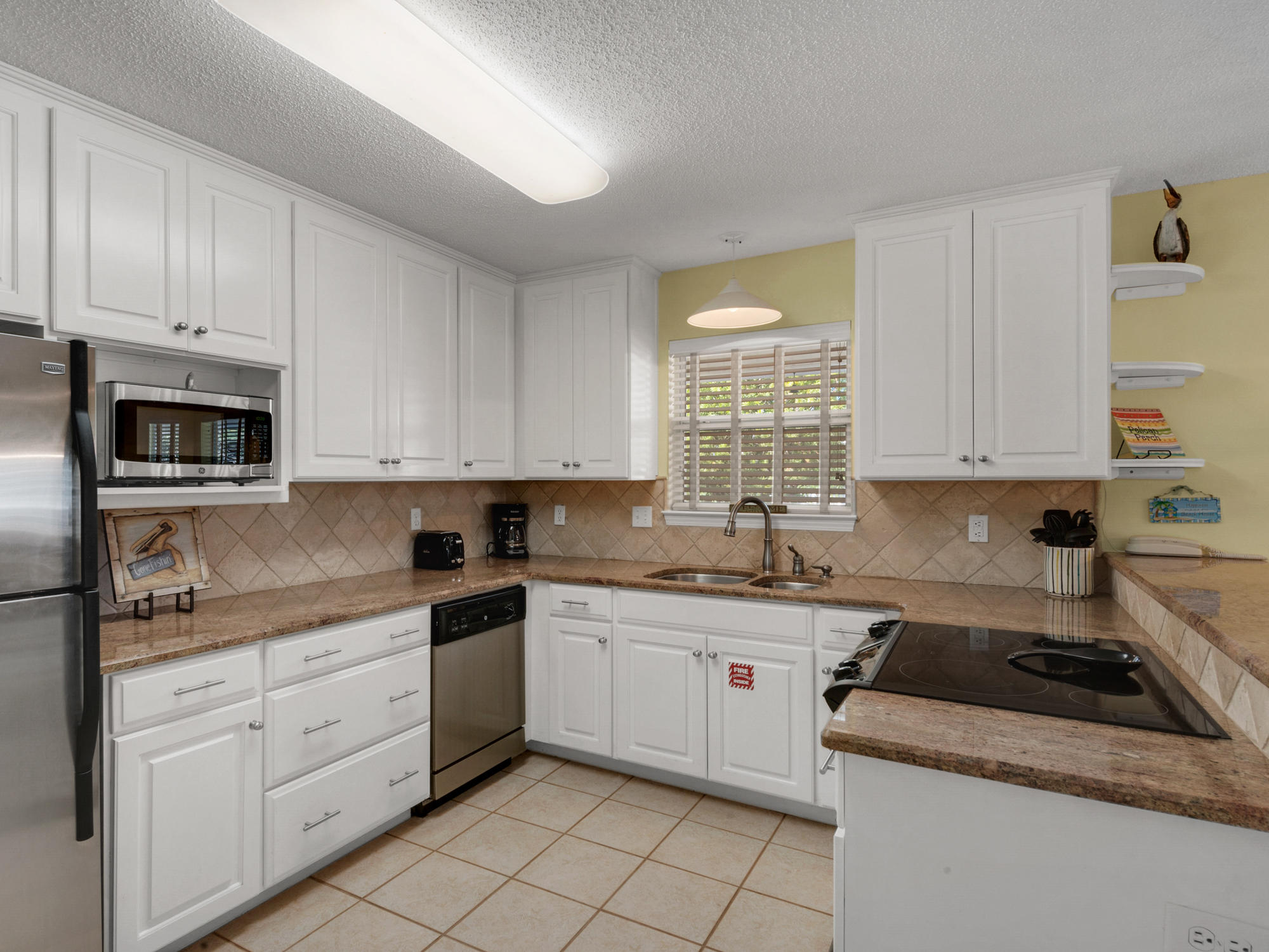 CRYSTAL BEACH COTTAGES PH 2 - Residential