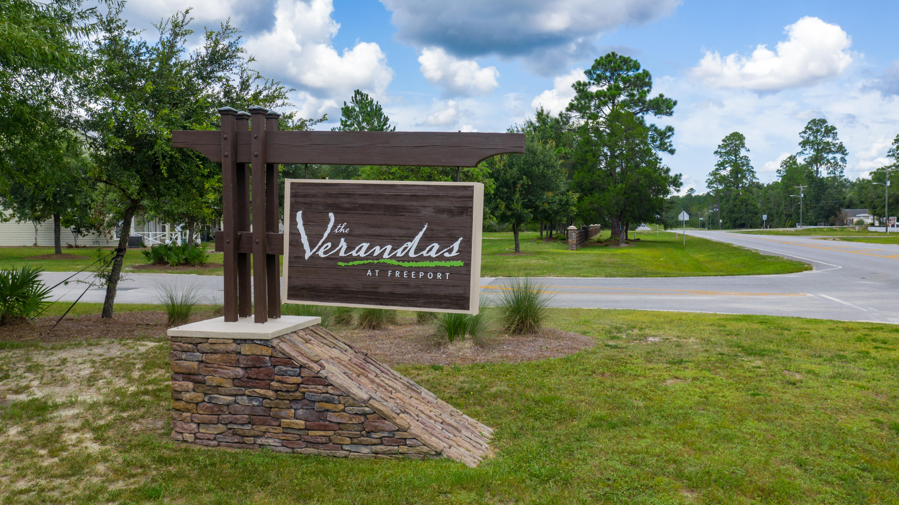 VERANDAS AT FREEPORT - Residential