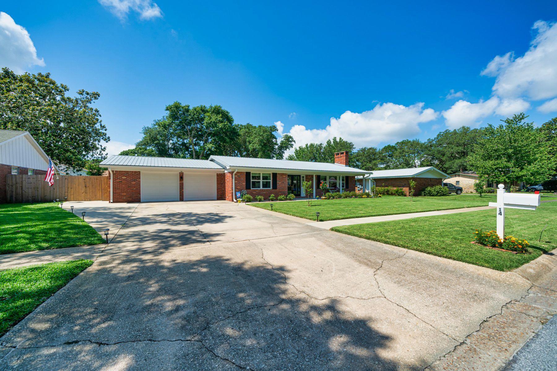 CHELSEA WOODS - Residential