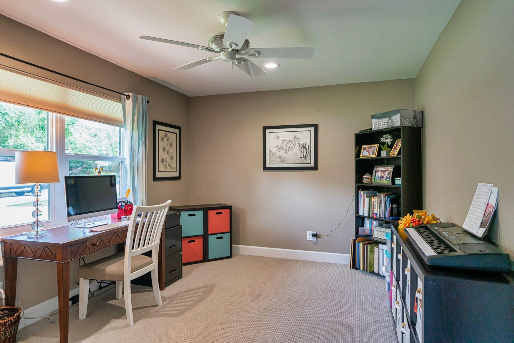 CHELSEA WOODS - Residential