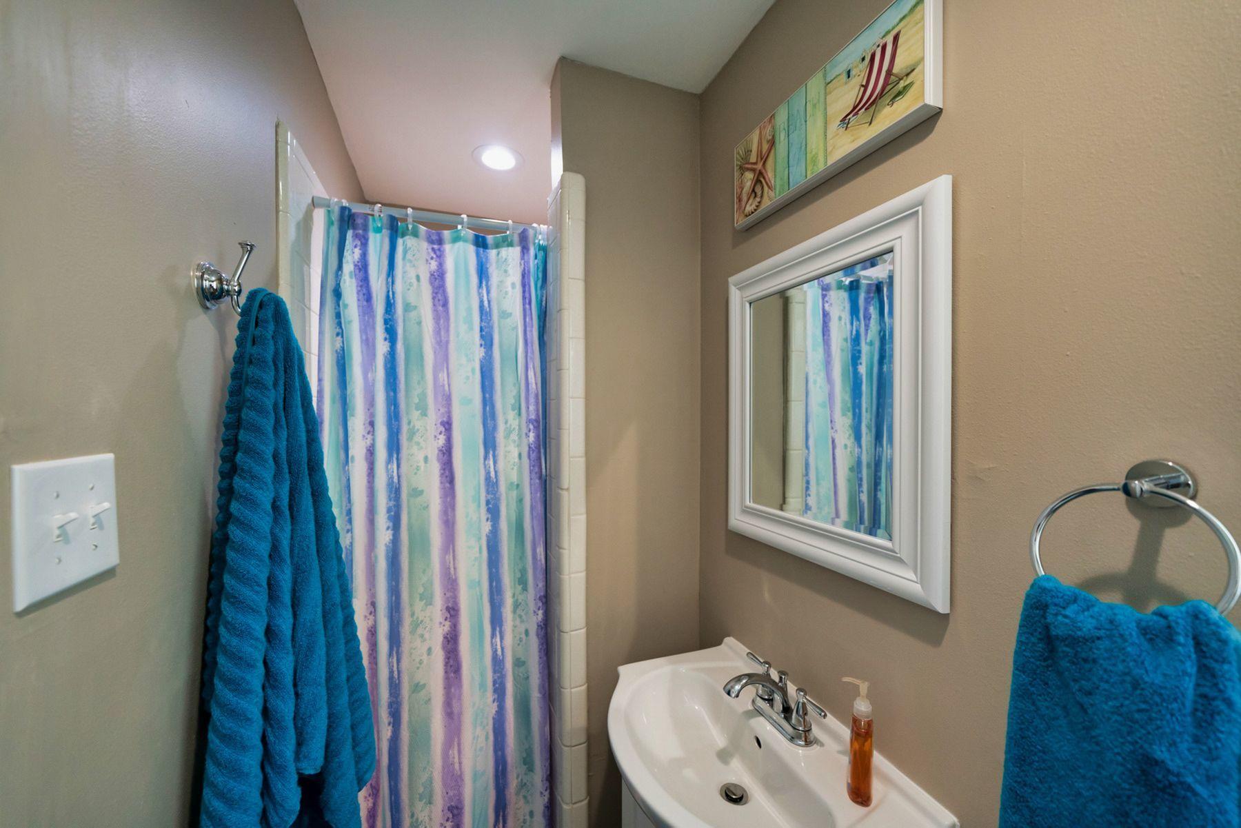 CHELSEA WOODS - Residential