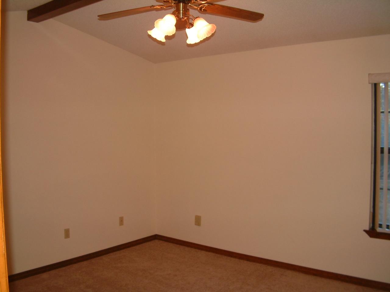 VALPARAISO PINECREST 5 - Residential