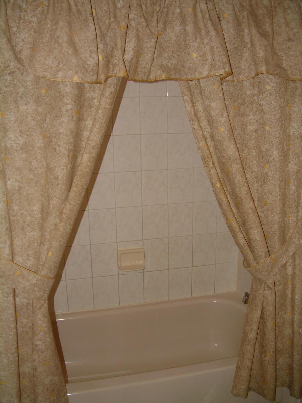 VALPARAISO PINECREST 5 - Residential