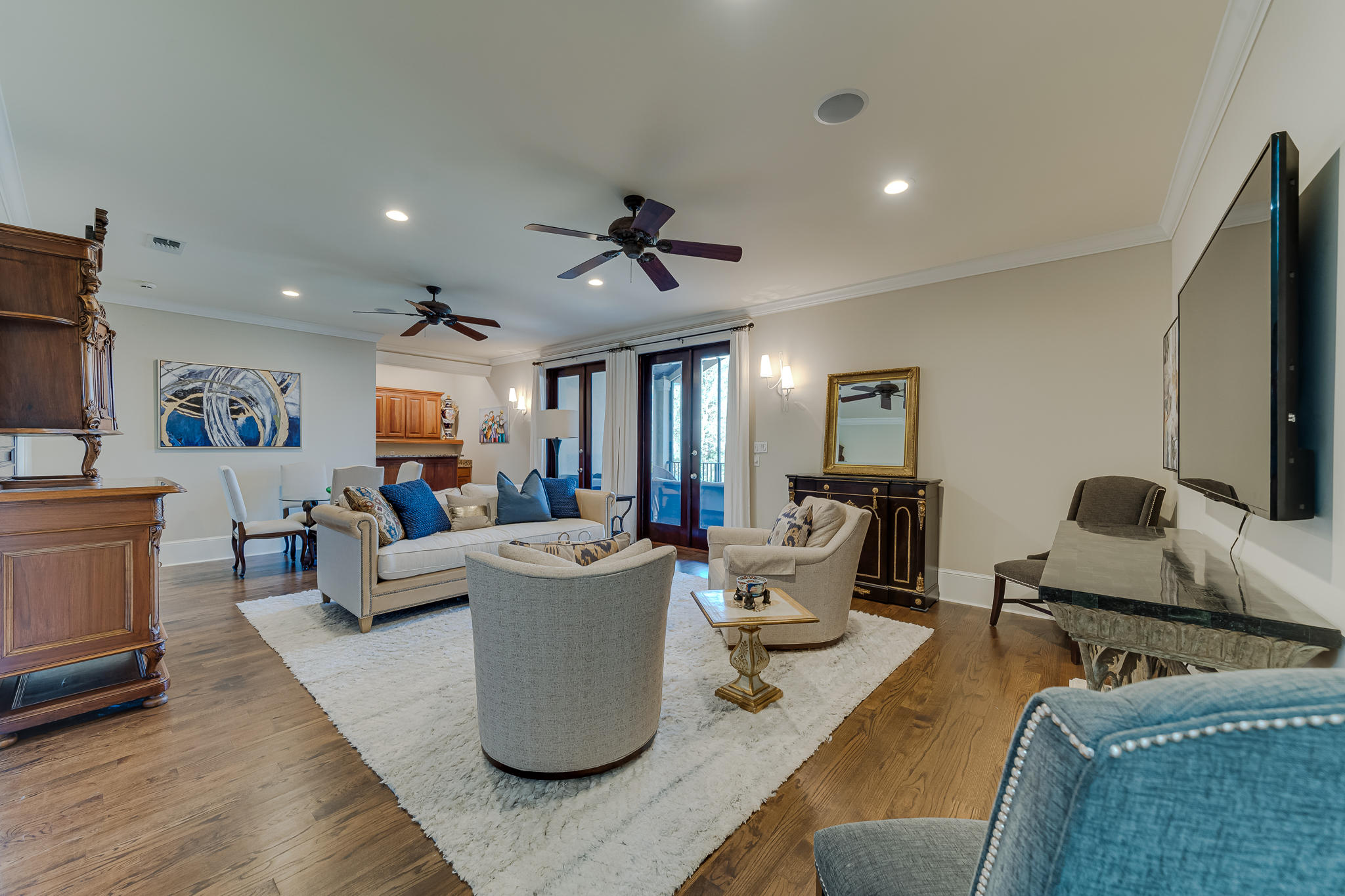 BURNT PINE - Residential
