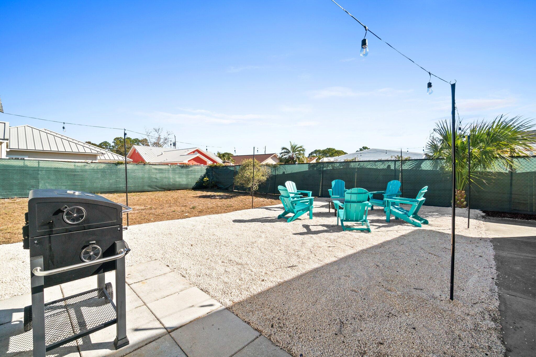 HOLIDAY BEACH - Residential