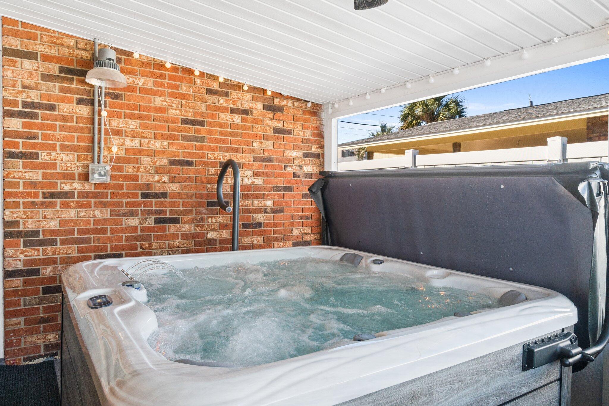 HOLIDAY BEACH - Residential
