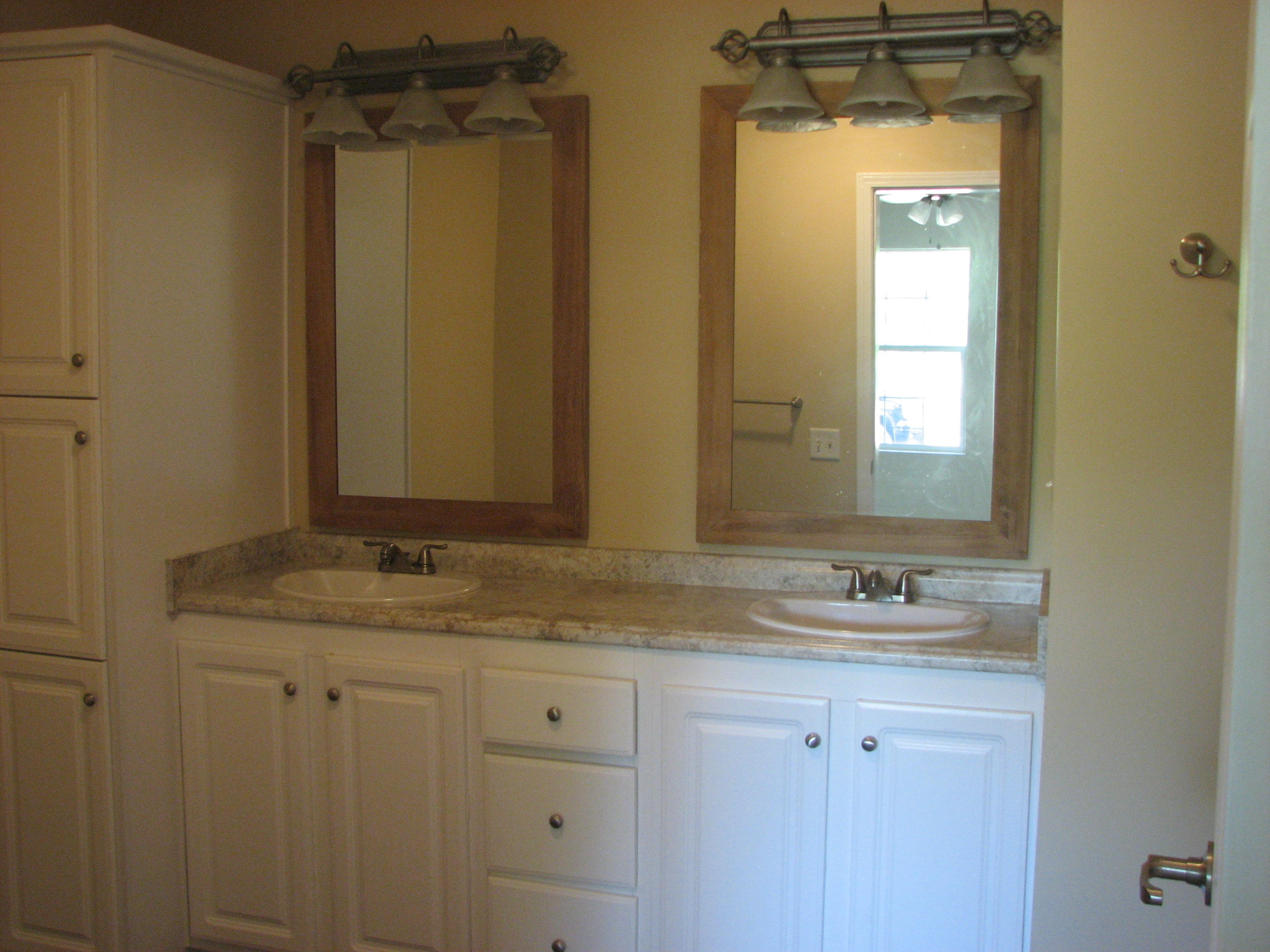 OAKWOOD HILLS UNIT 1 - Residential