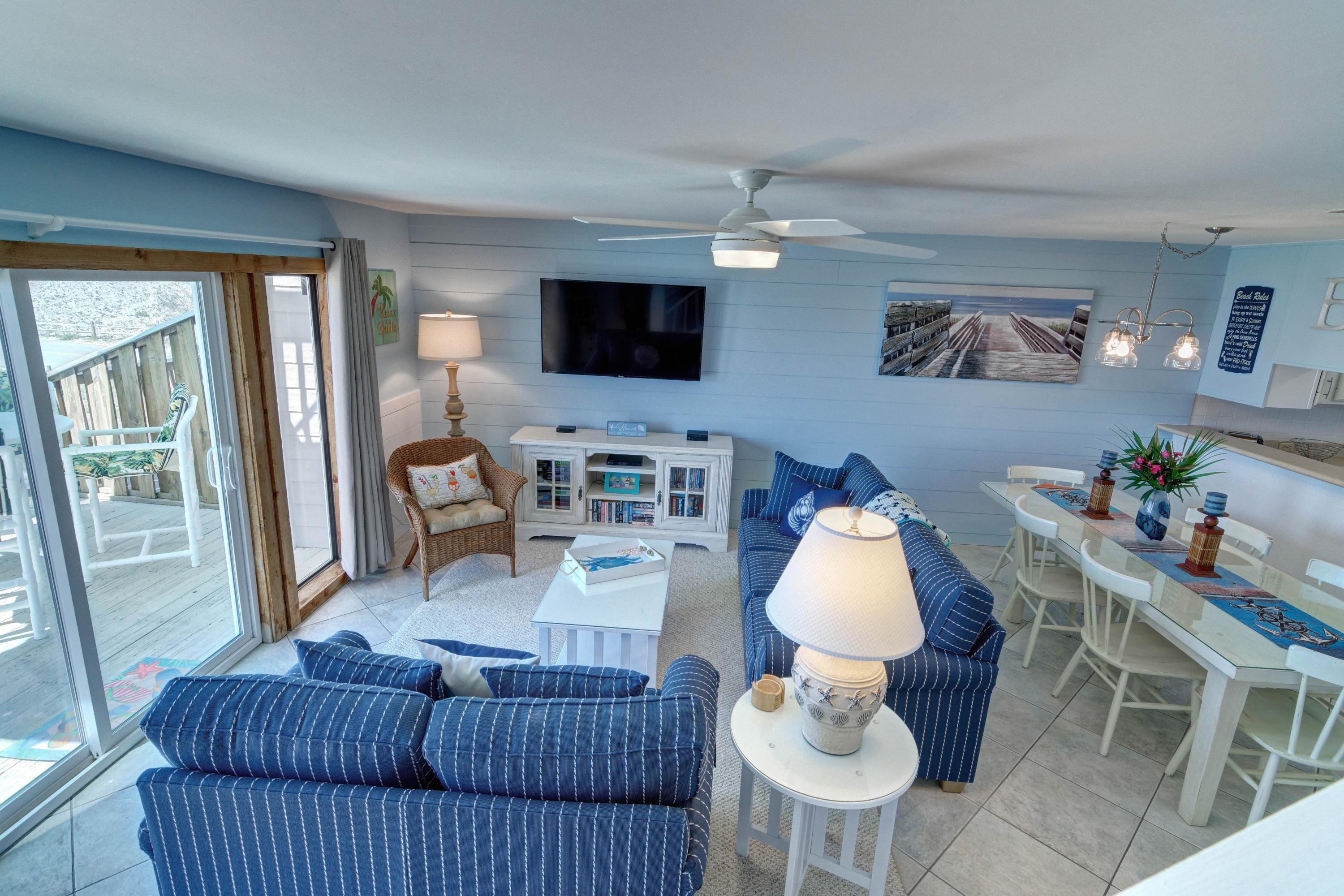 BEACHFRONT T/H - Residential