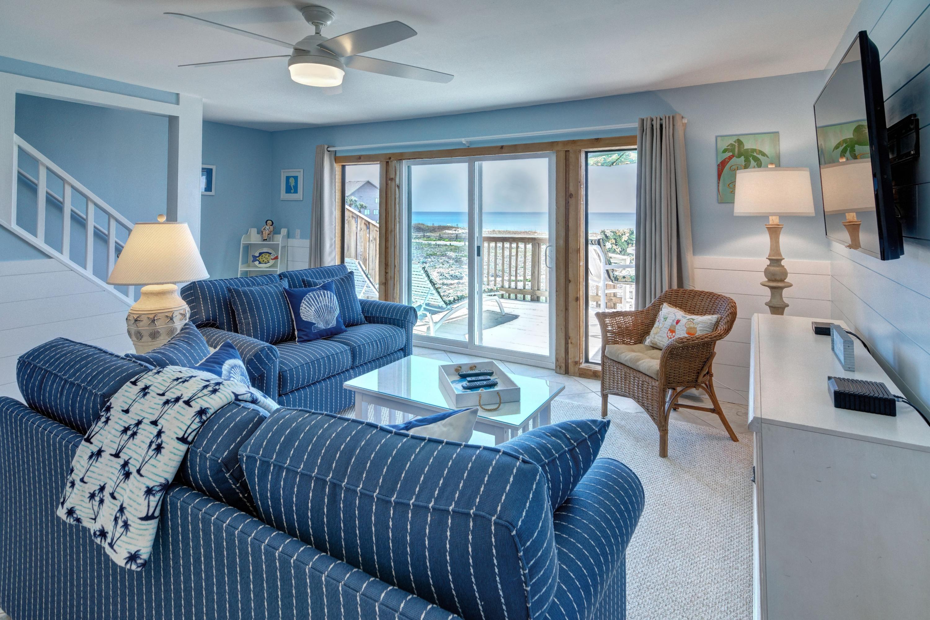 BEACHFRONT T/H - Residential