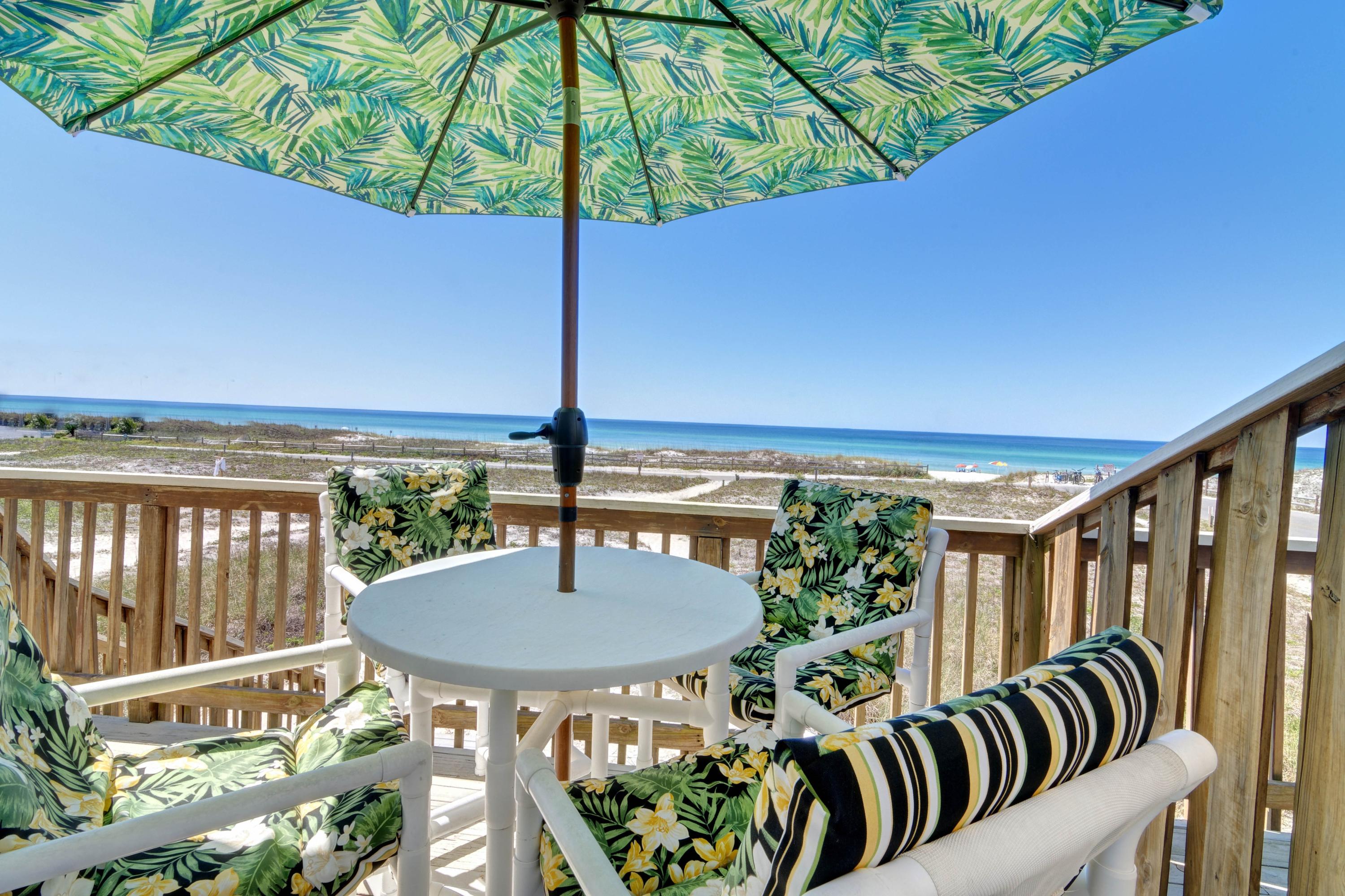 BEACHFRONT T/H - Residential