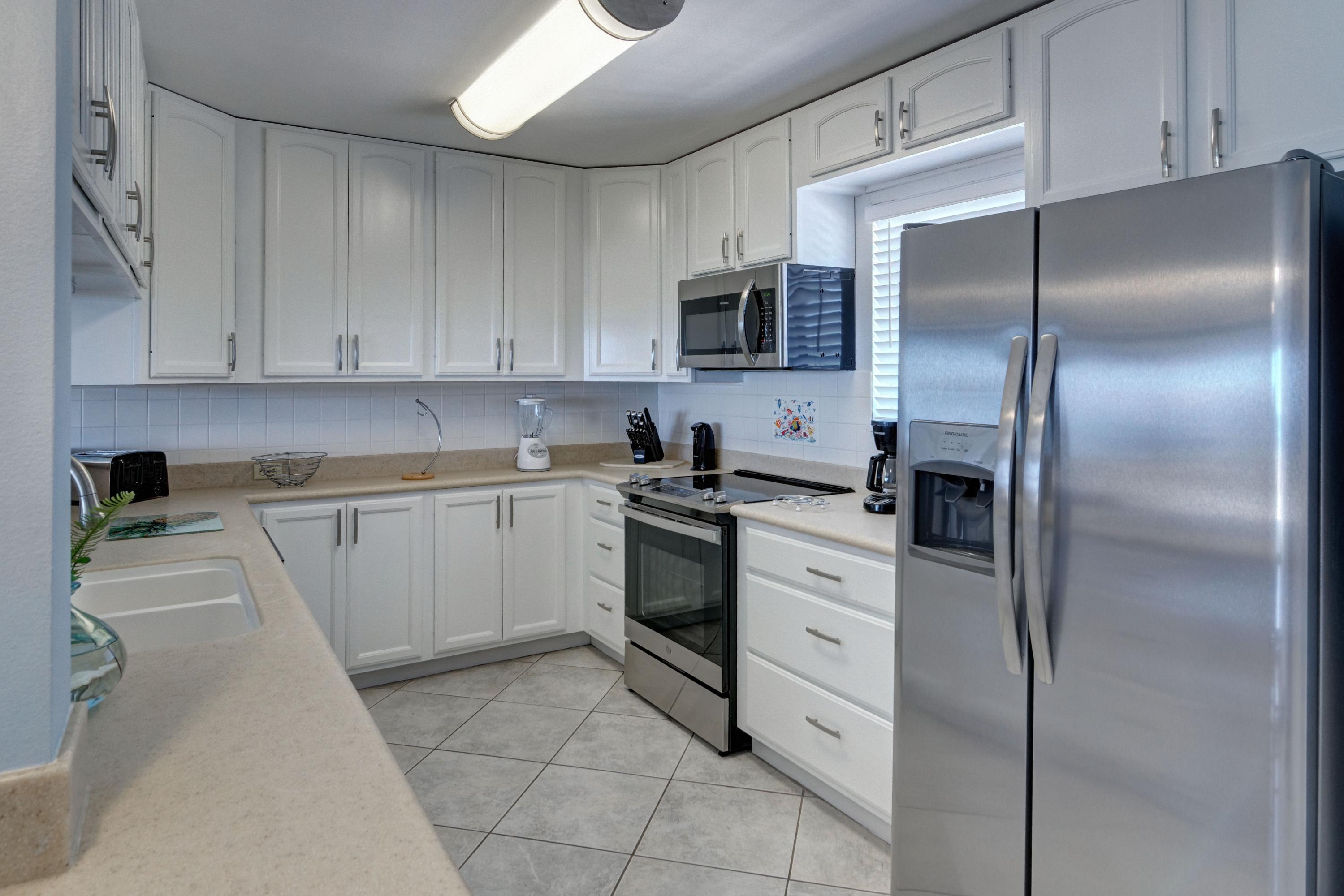 BEACHFRONT T/H - Residential