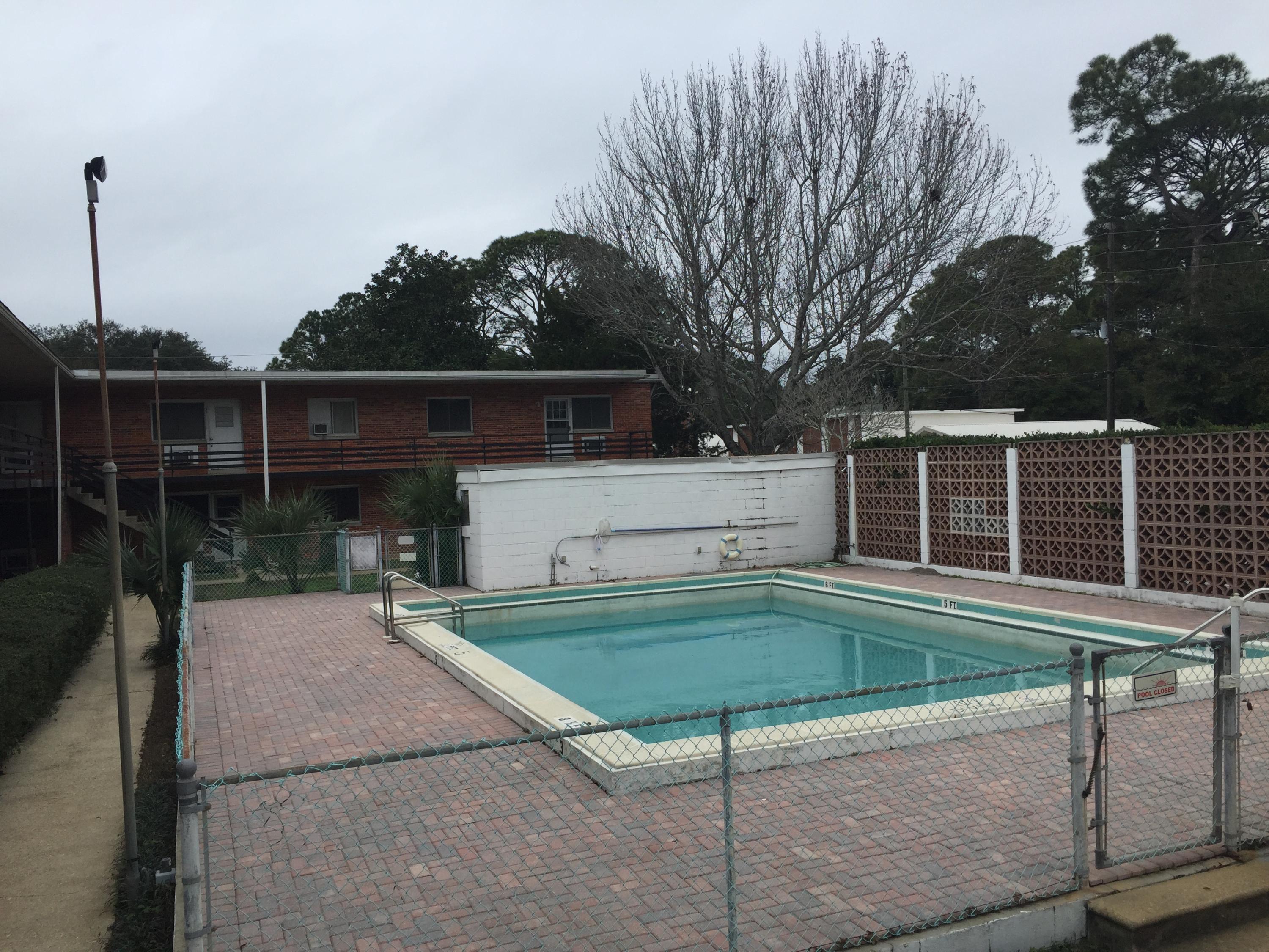 IVY HOUSE CONDO - Residential