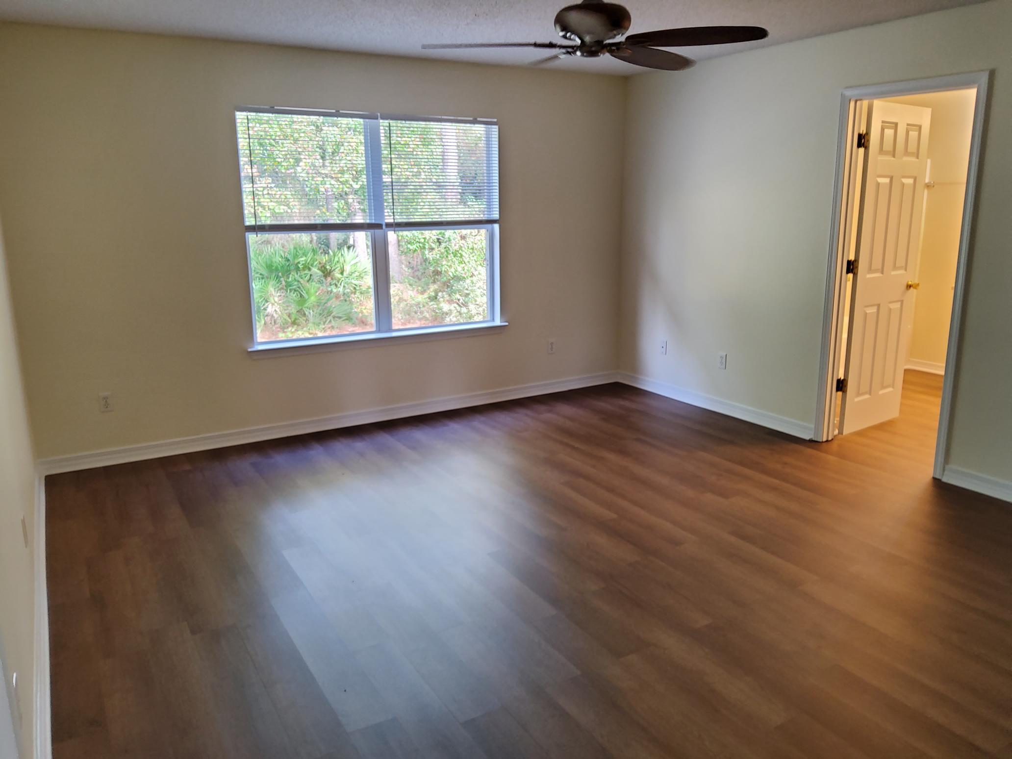 HIDDEN SHORES - Residential Lease