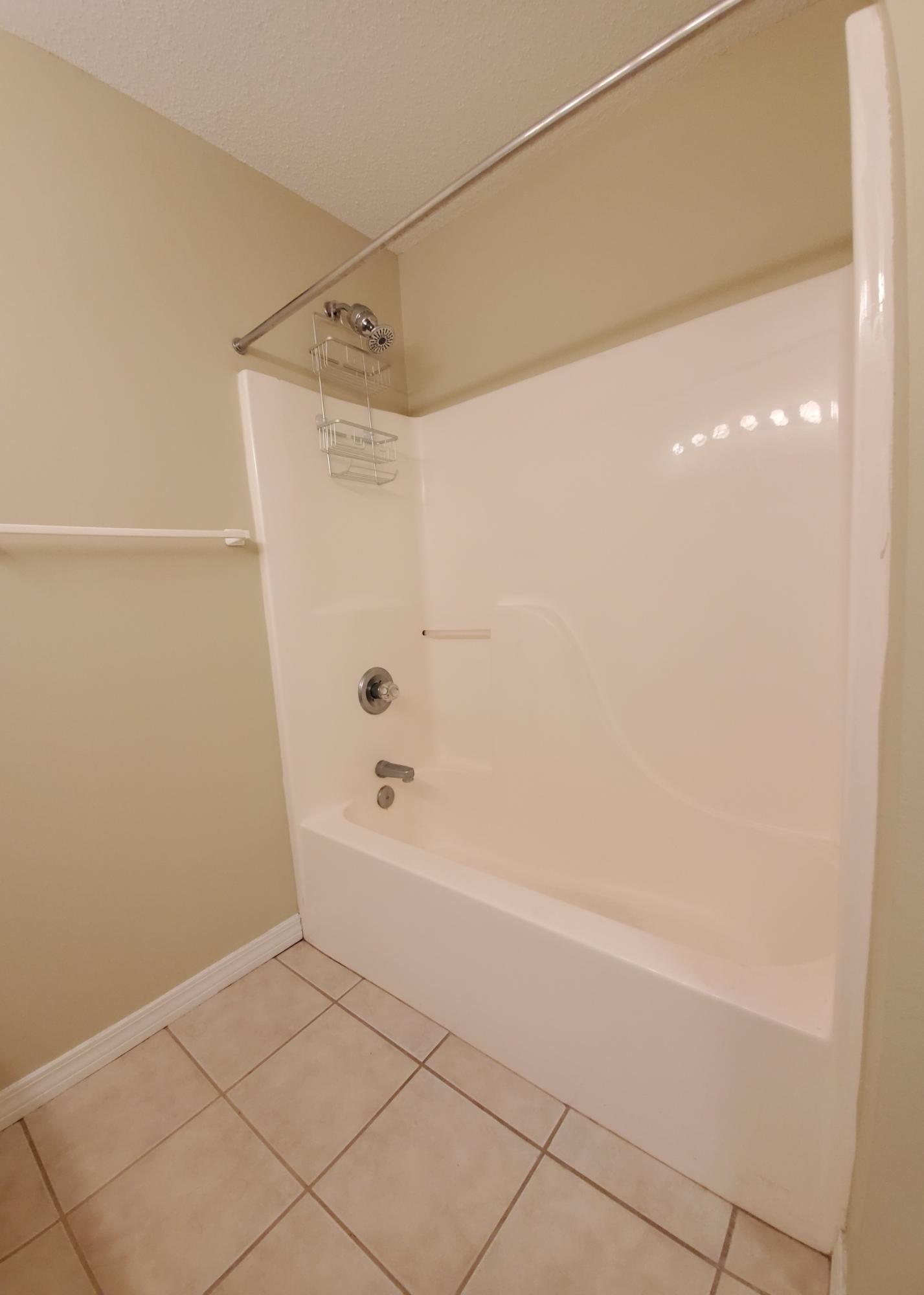 cotton tree t/h - Residential