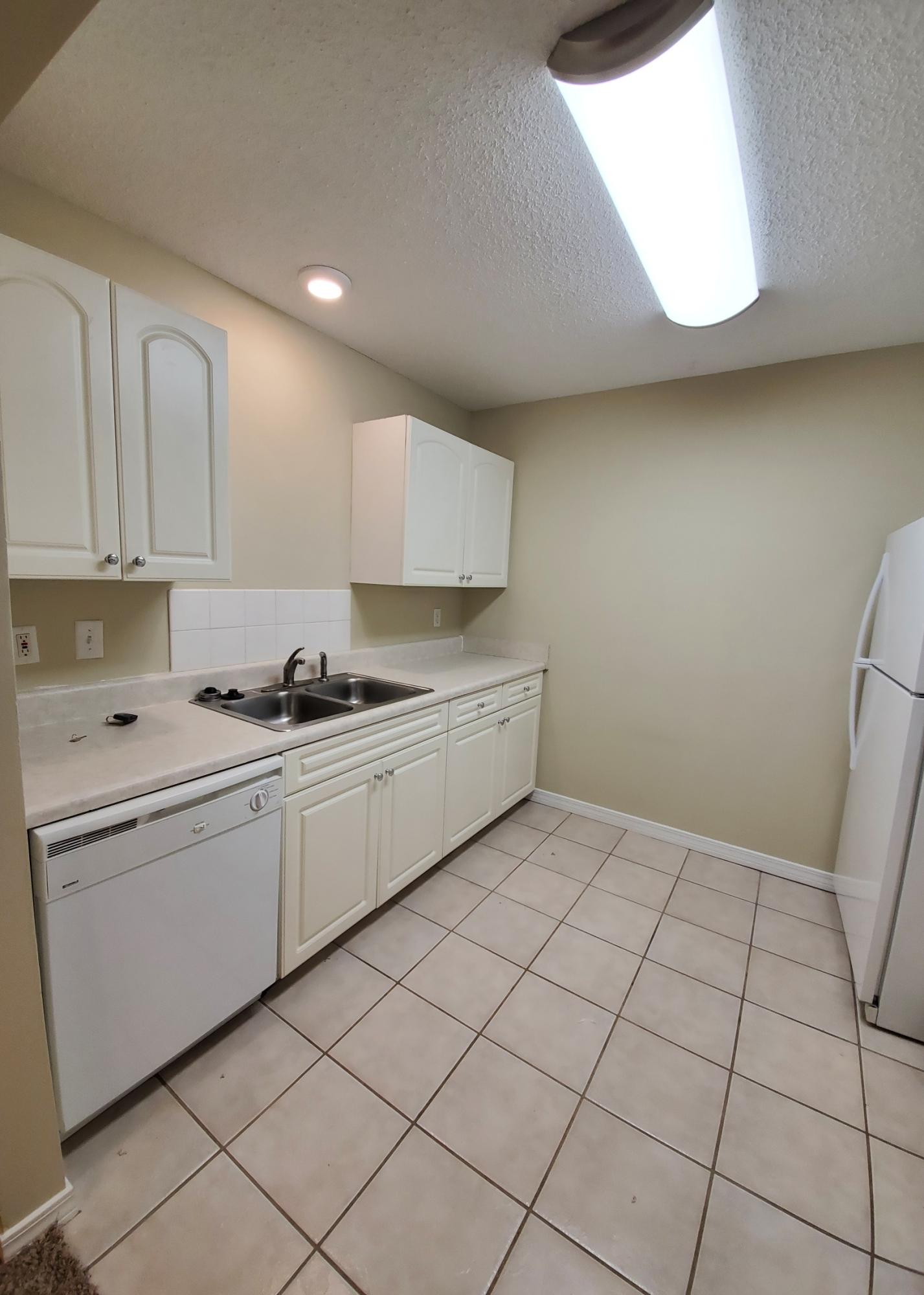 cotton tree t/h - Residential