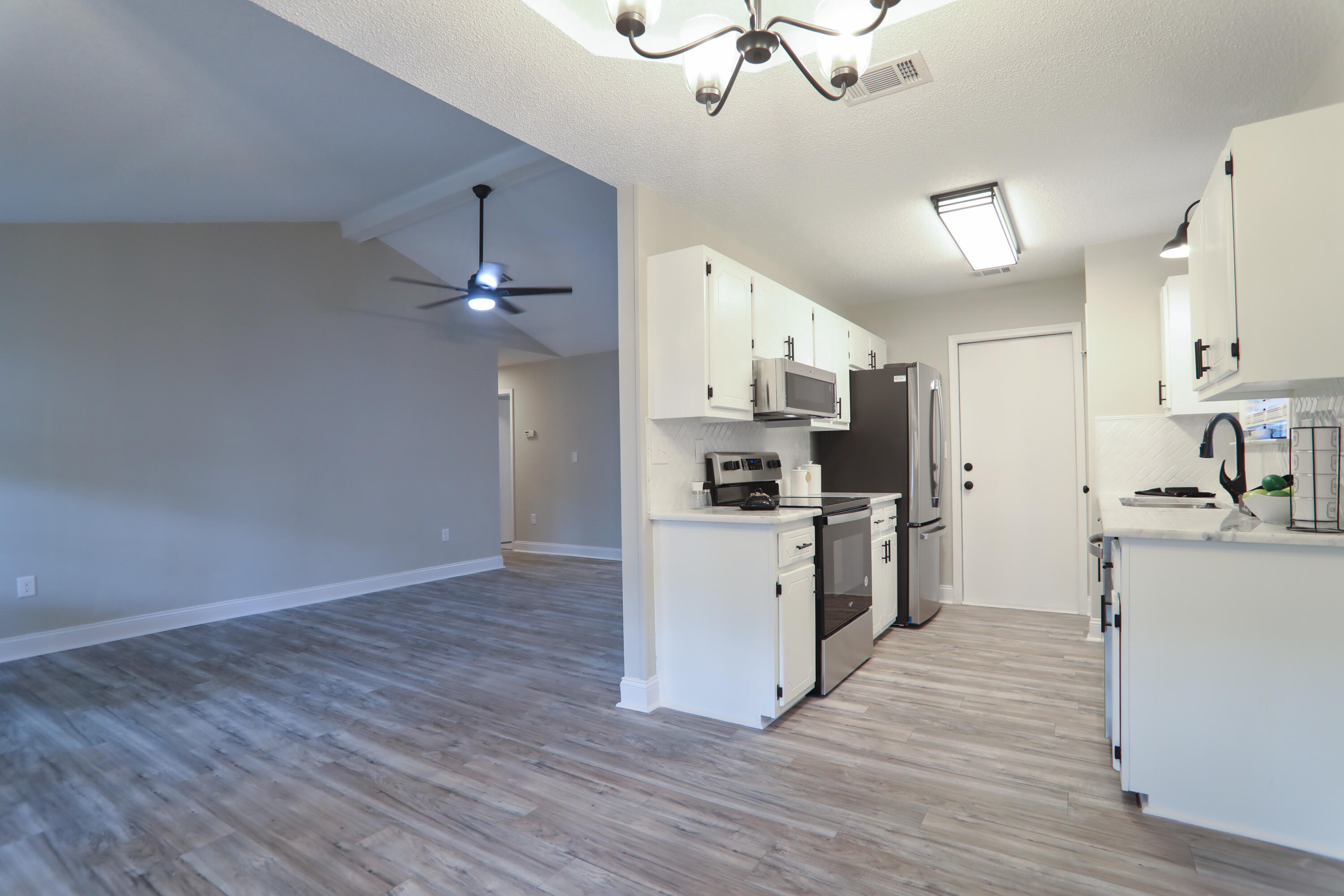 SHOAL TERRACE ESTATES - Residential