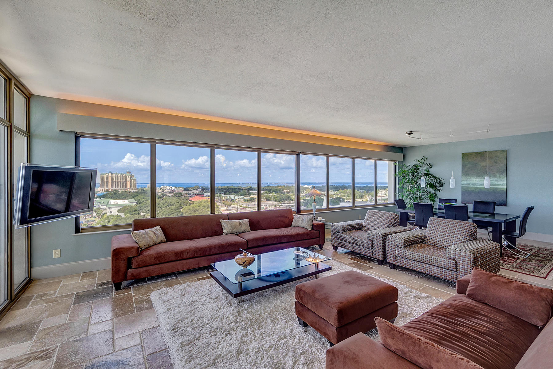 DESTIN YACHT CLUB - Residential
