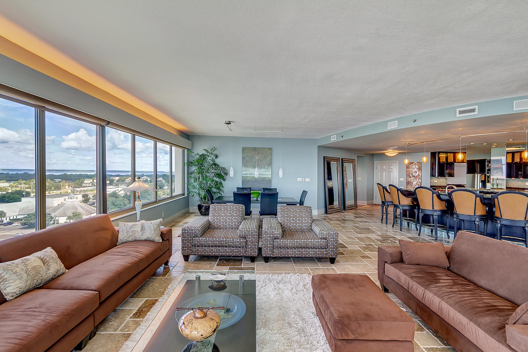 DESTIN YACHT CLUB - Residential