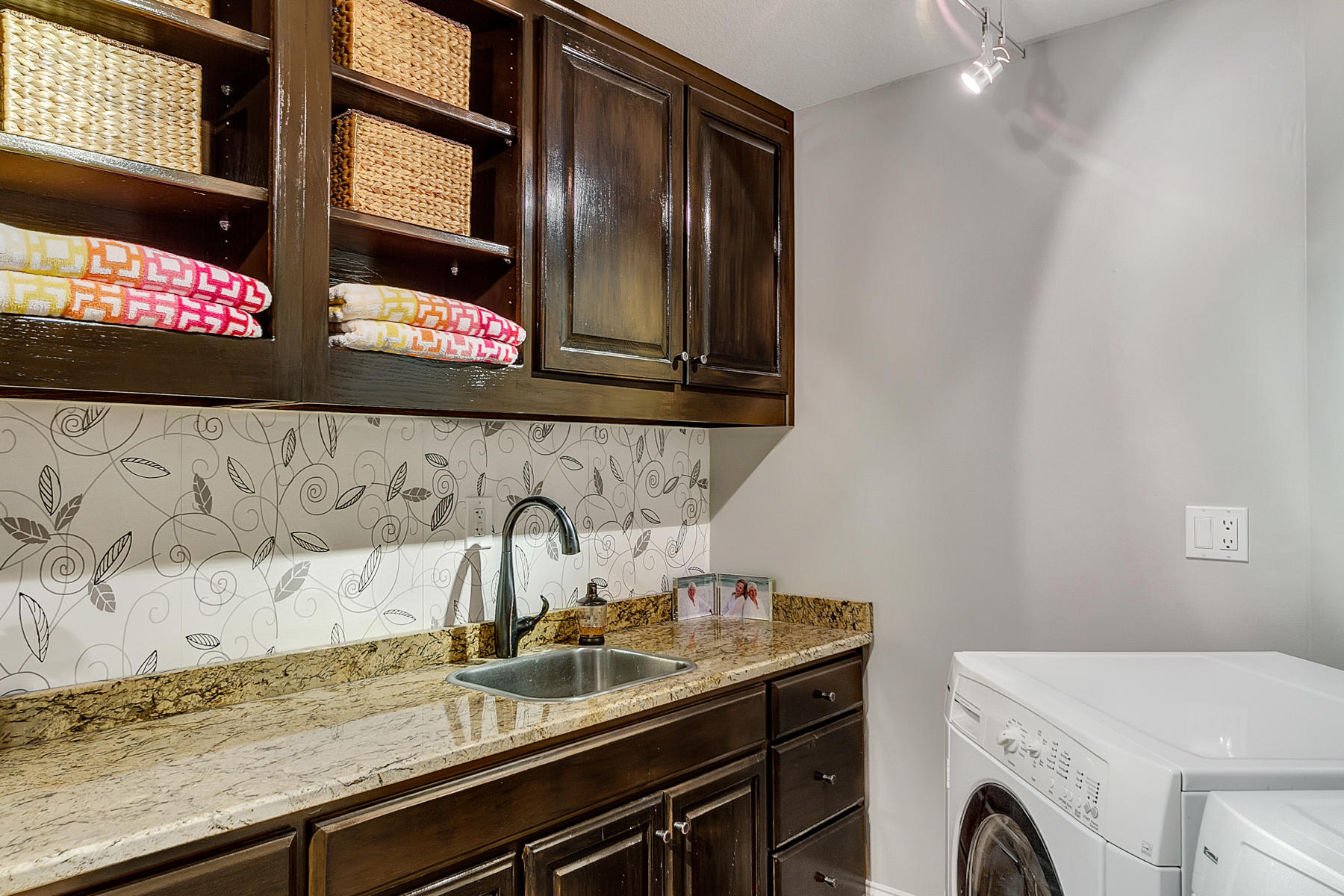 DESTIN YACHT CLUB - Residential