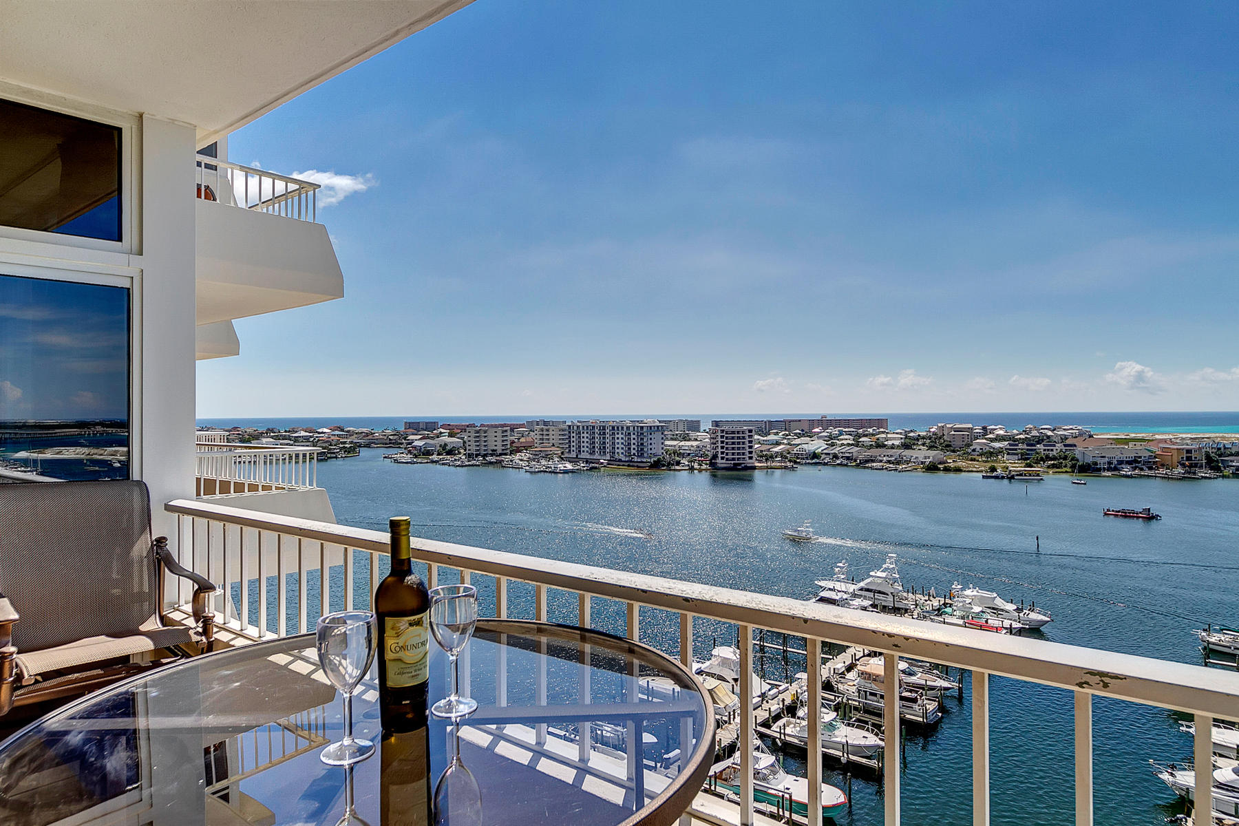 DESTIN YACHT CLUB - Residential