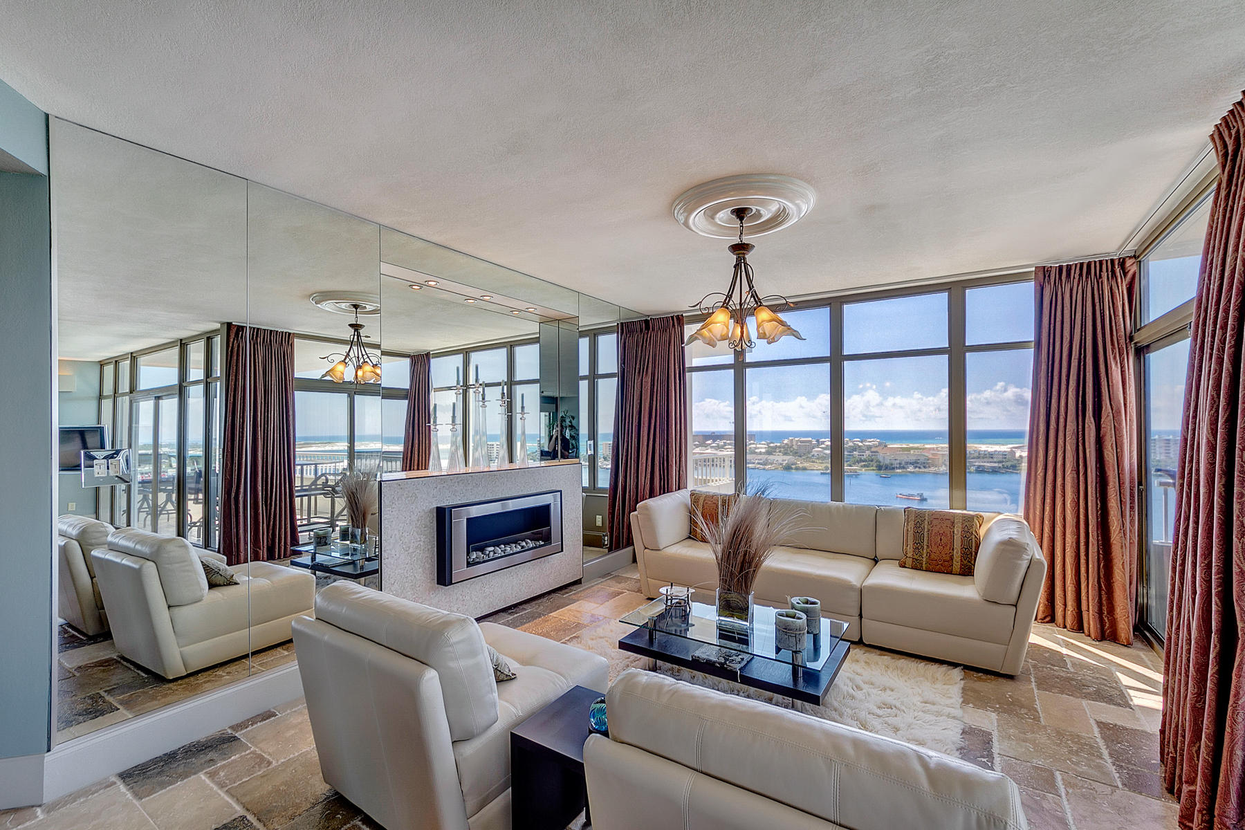 DESTIN YACHT CLUB - Residential