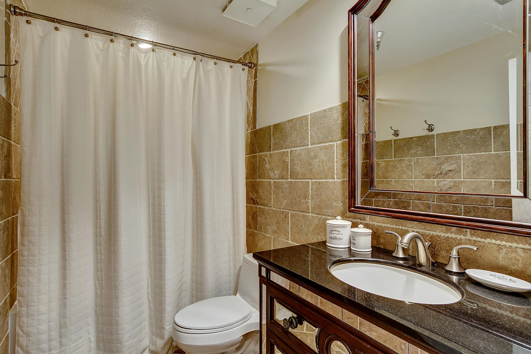 DESTIN YACHT CLUB - Residential