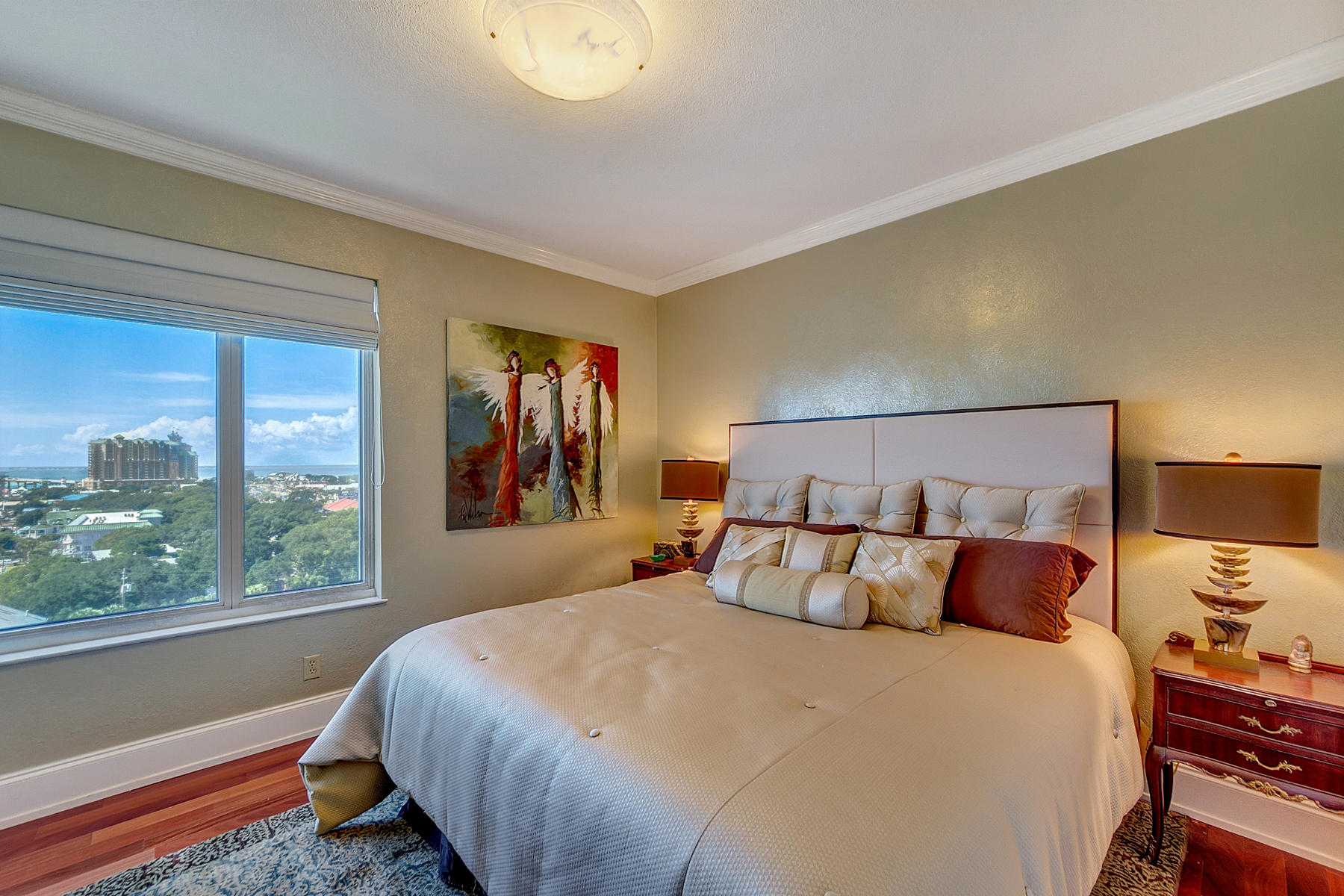 DESTIN YACHT CLUB - Residential
