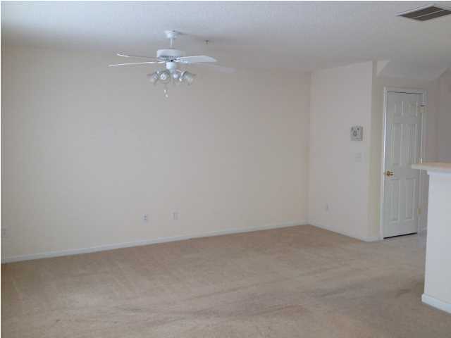 ROLLING PINES - Residential