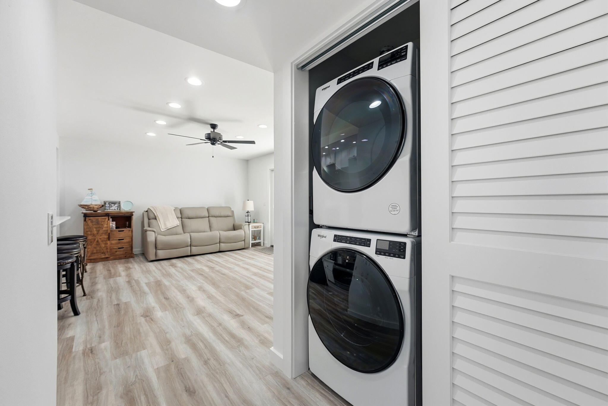 LANDMARK CONDO - Residential