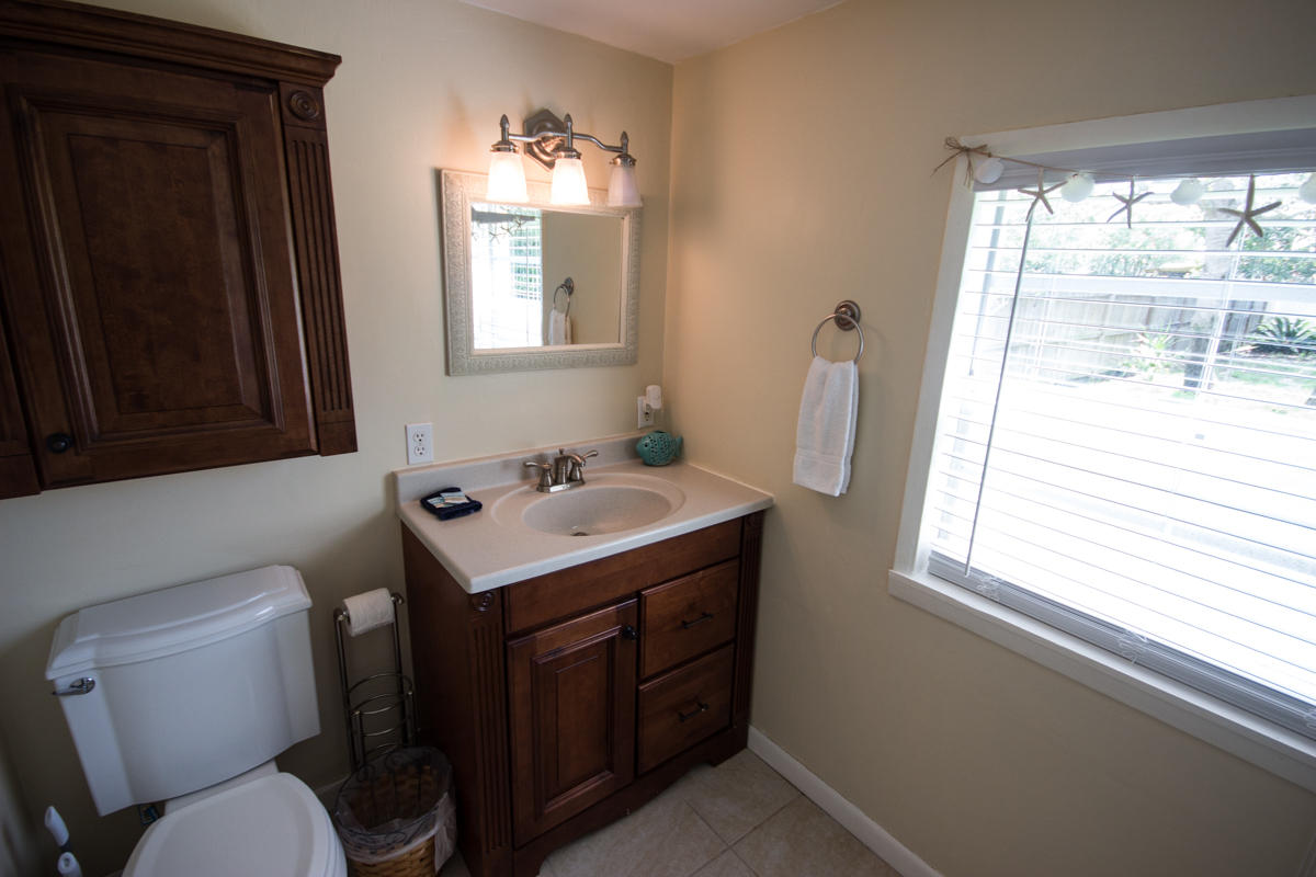 BID-A-WEE BEACH 1ST ADDN - Residential