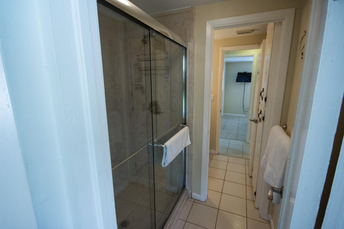 BID-A-WEE BEACH 1ST ADDN - Residential