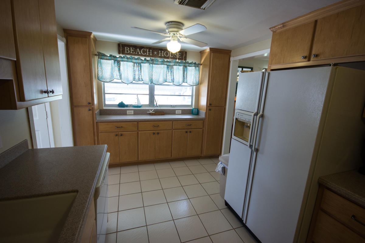 BID-A-WEE BEACH 1ST ADDN - Residential