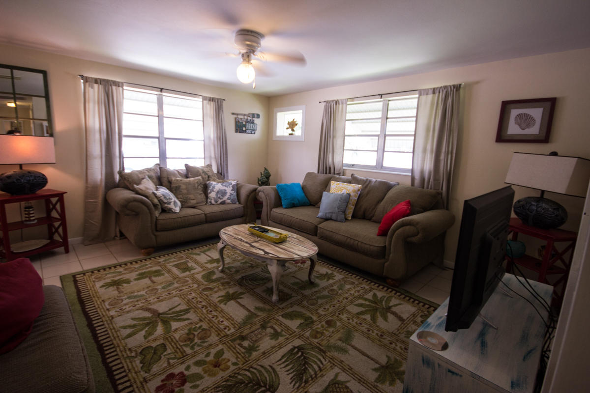 BID-A-WEE BEACH 1ST ADDN - Residential