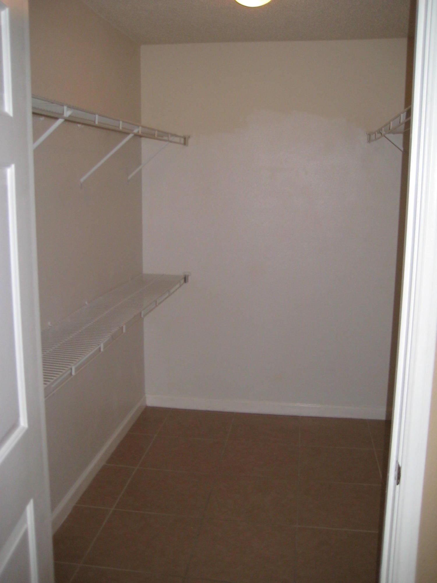 INDIAN LAKE - Residential